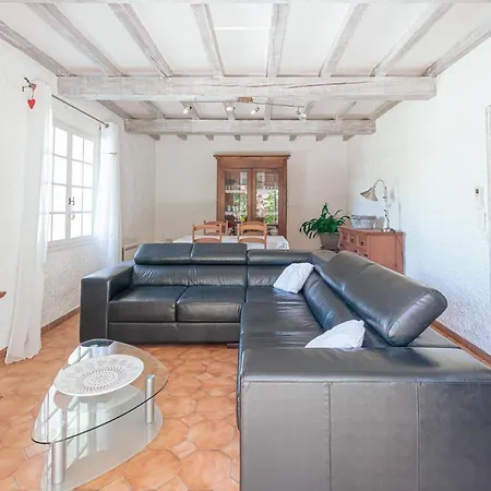 Holiday home Mas De L'olivier - Enclave Des Papes - - 8 Couchages *