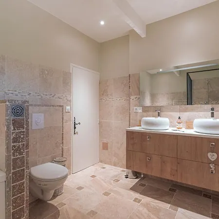 Holiday home Mas De L'olivier - Enclave Des Papes - - 8 Couchages